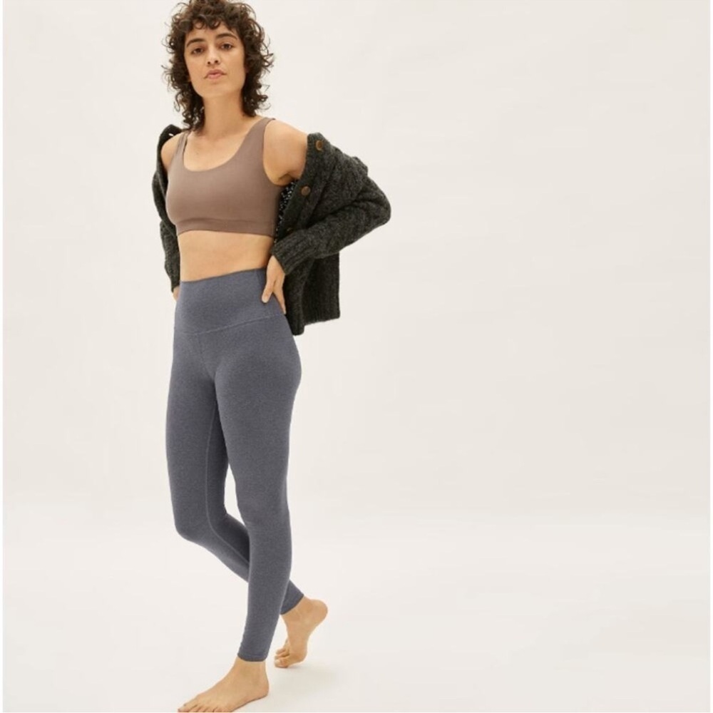EVERLANE The Perform Legging In Charcoal Heather Gray